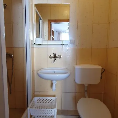 Pokoje Goscinne U Bogusi Władysławowo Exterior foto