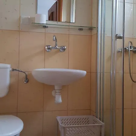 Pokoje Goscinne U Bogusi Władysławowo Exterior foto